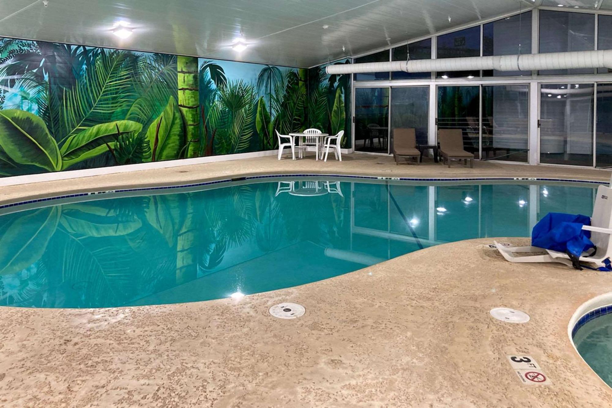Quality Inn & Suites Bellville - Mansfield Экстерьер фото