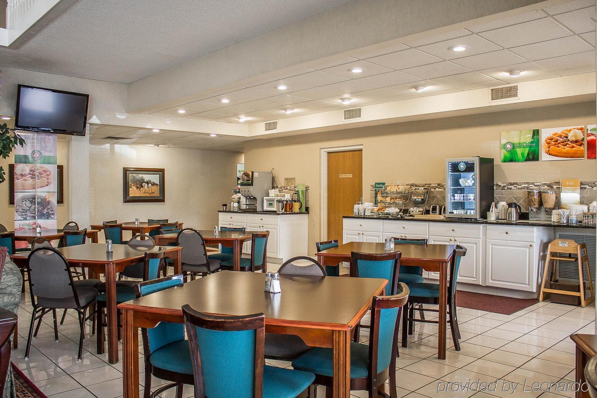 Quality Inn & Suites Bellville - Mansfield Экстерьер фото